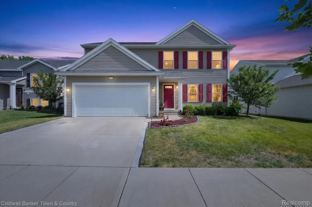8604 Swartz River Drive Handy Township MI 48836