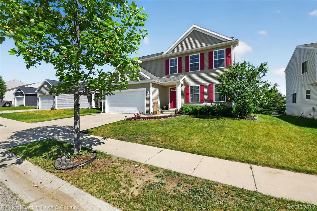 8604 Swartz River Drive Handy Township MI 48836