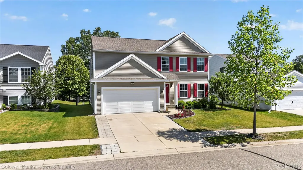 8604 Swartz River Drive Handy Township MI 48836