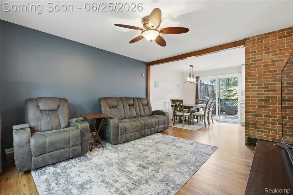 2021 Ardsley Drive Brandon Charter Township MI 48462