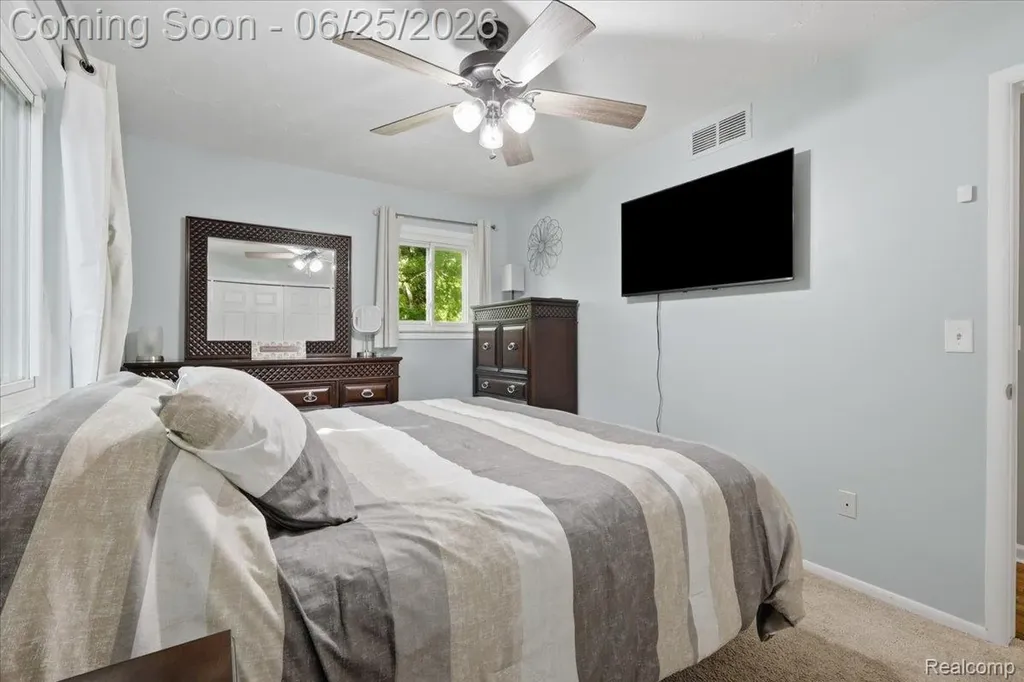 2021 Ardsley Drive Brandon Charter Township MI 48462