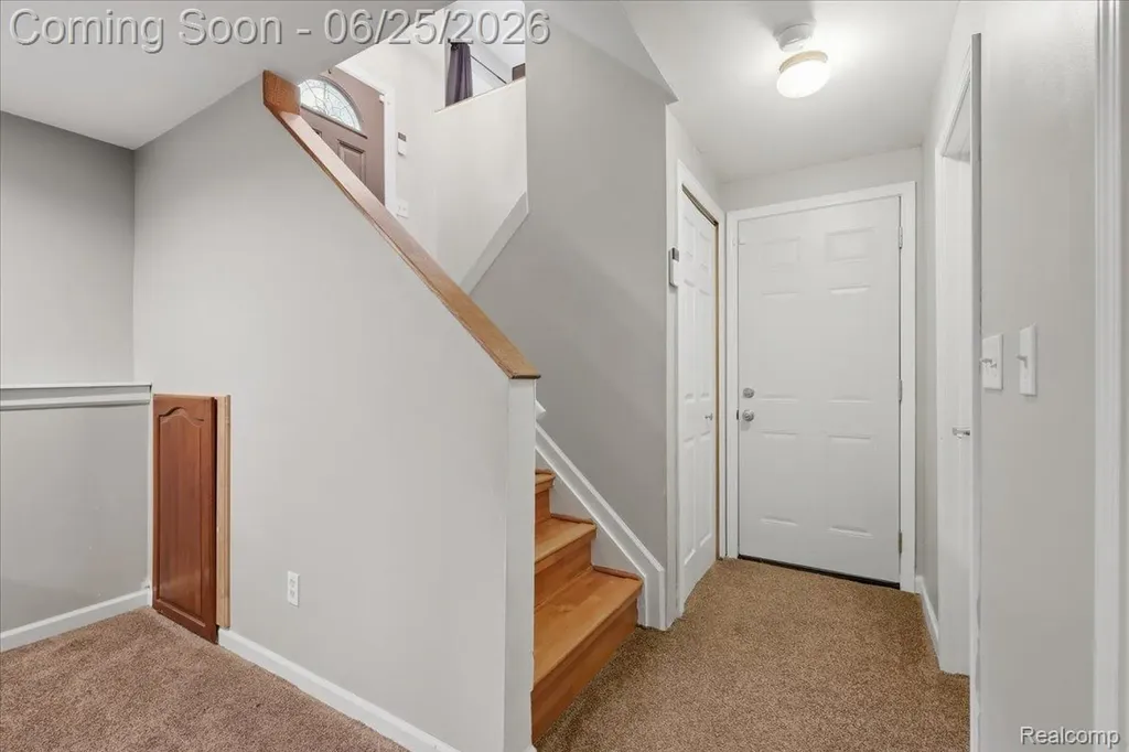 2021 Ardsley Drive Brandon Charter Township MI 48462