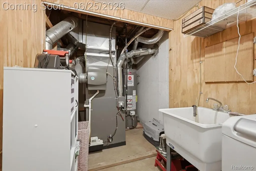 2021 Ardsley Drive Brandon Charter Township MI 48462