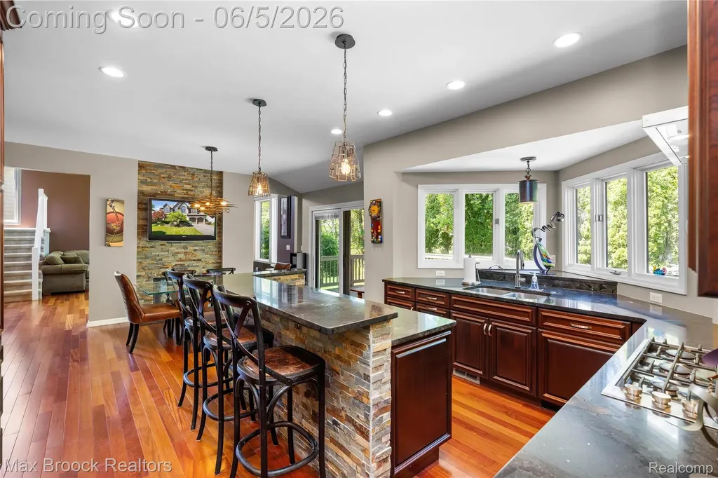 6294 Lindsay Court West Bloomfield Charter Township MI 48324