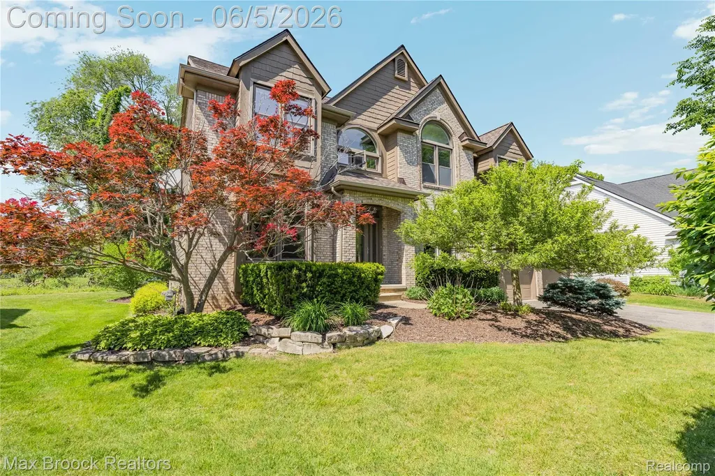 6294 Lindsay Court West Bloomfield Charter Township MI 48324