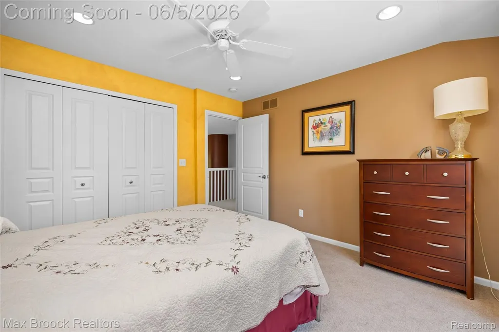 6294 Lindsay Court West Bloomfield Charter Township MI 48324
