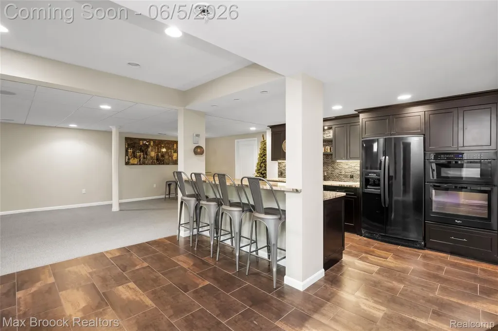 6294 Lindsay Court West Bloomfield Charter Township MI 48324