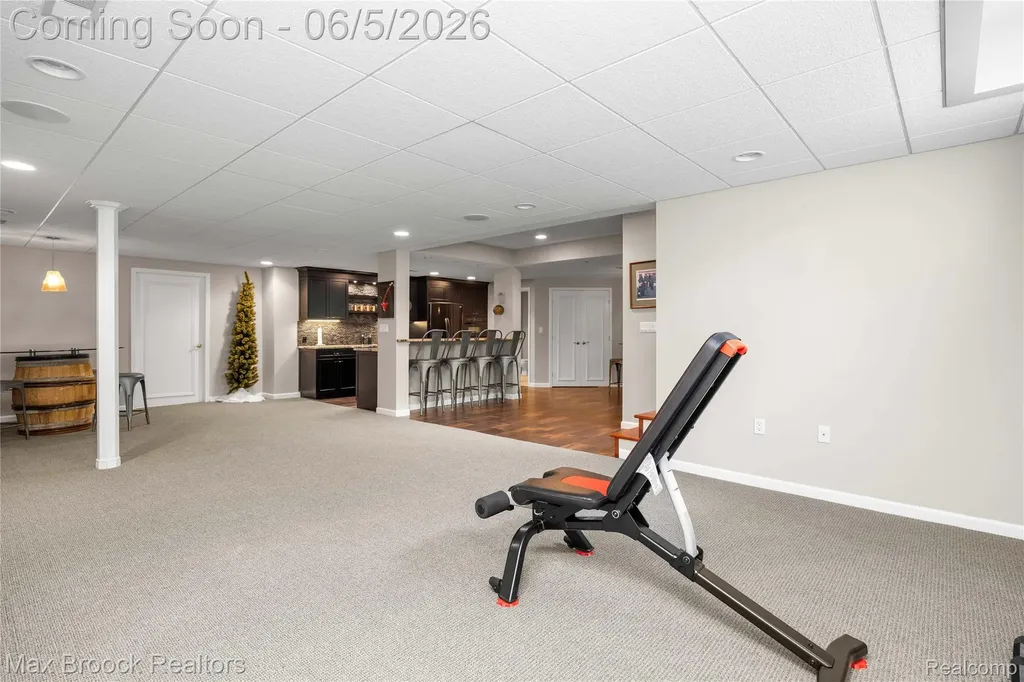 6294 Lindsay Court West Bloomfield Charter Township MI 48324