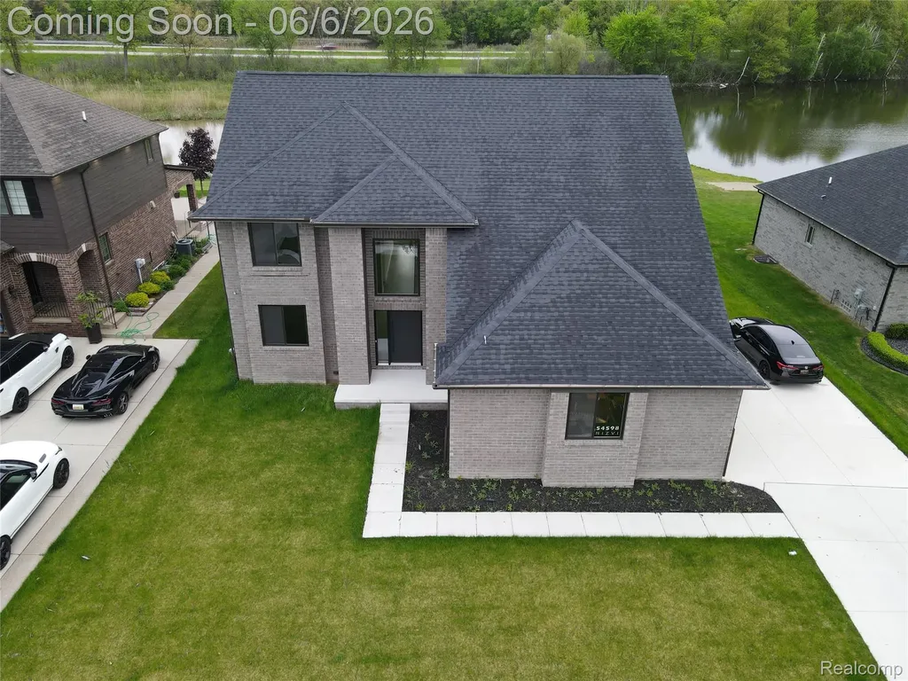 54598 Deadwood Lane Shelby Charter Township MI 48316