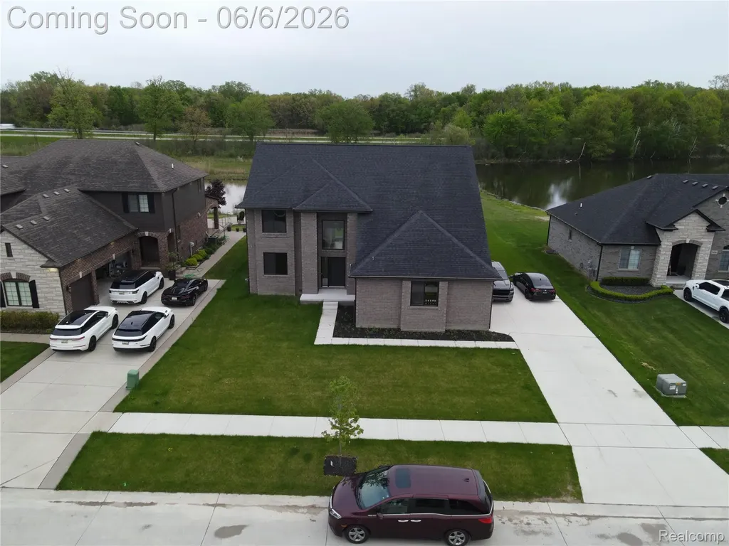 54598 Deadwood Lane Shelby Charter Township MI 48316