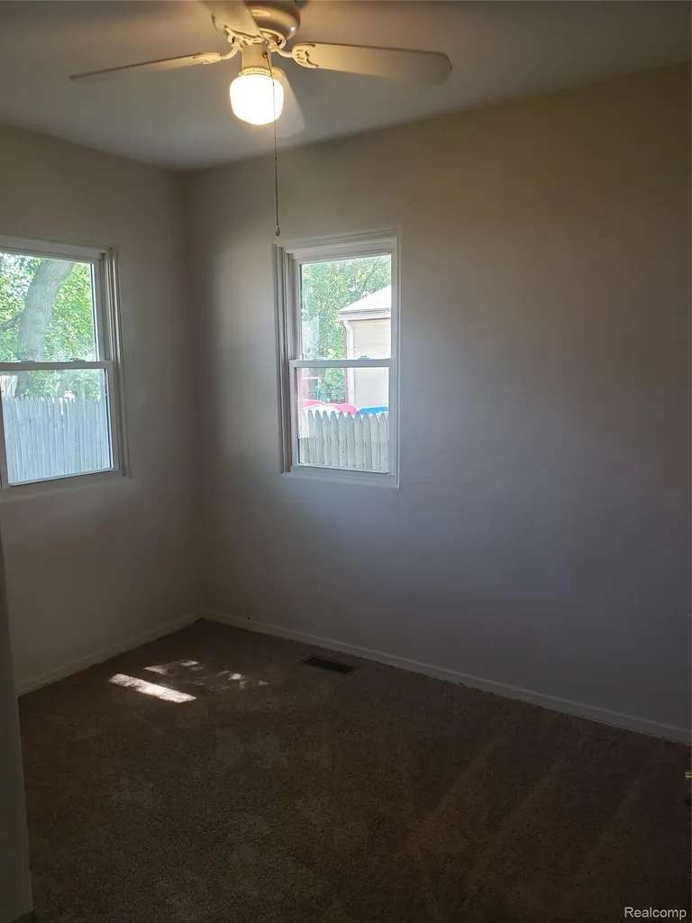 2157 Webber Avenue Burton City MI 48529