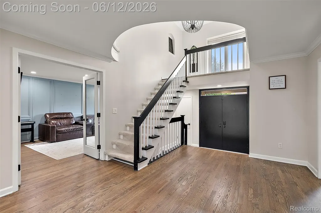 1966 Mapleridge Road Rochester Hills City MI 48309