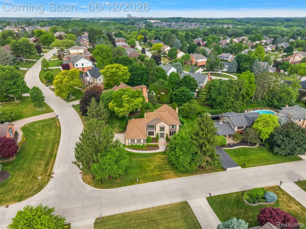 1966 Mapleridge Road Rochester Hills City MI 48309