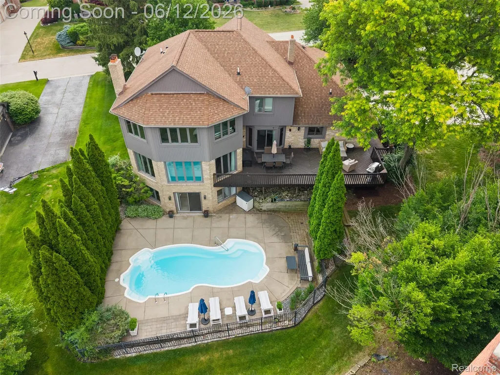 1966 Mapleridge Road Rochester Hills City MI 48309