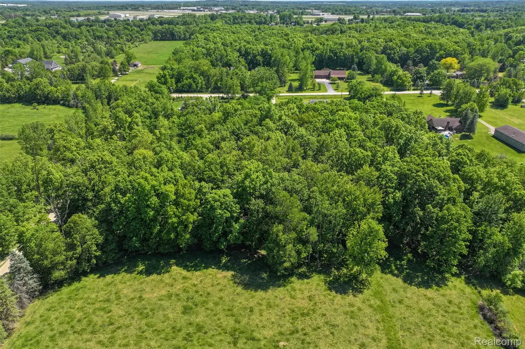 3075 Crandall Road Howell Township MI 48855