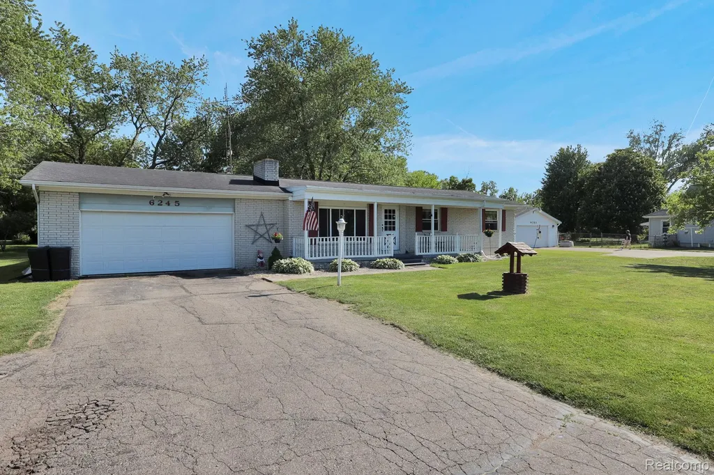 6245 W Coldwater Road Mt. Morris Township MI 48433