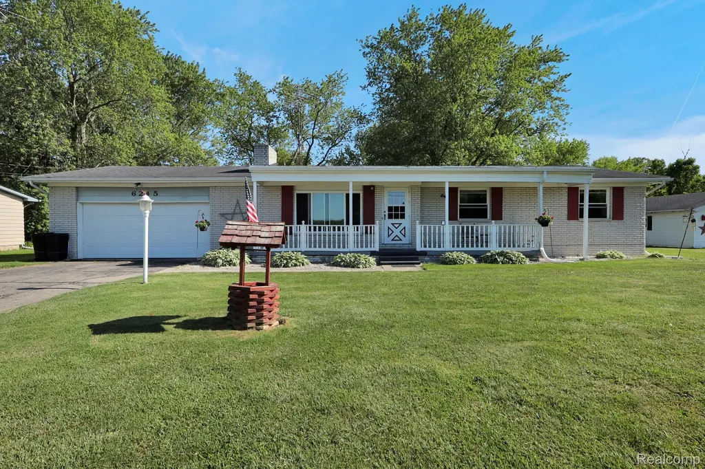 6245 W Coldwater Road Mt. Morris Township MI 48433