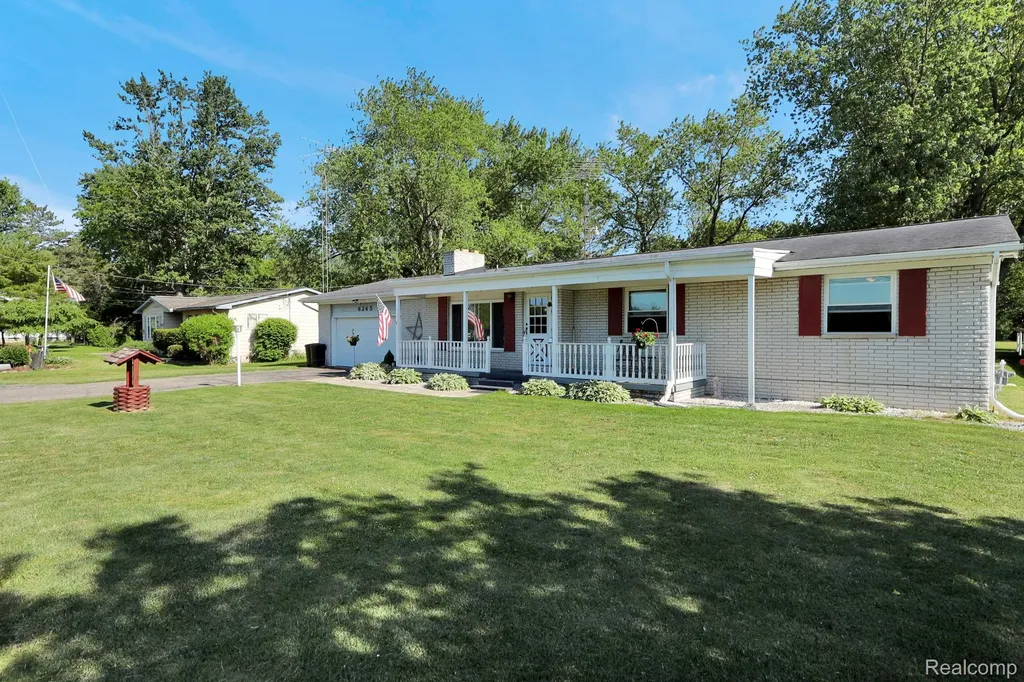 6245 W Coldwater Road Mt. Morris Township MI 48433