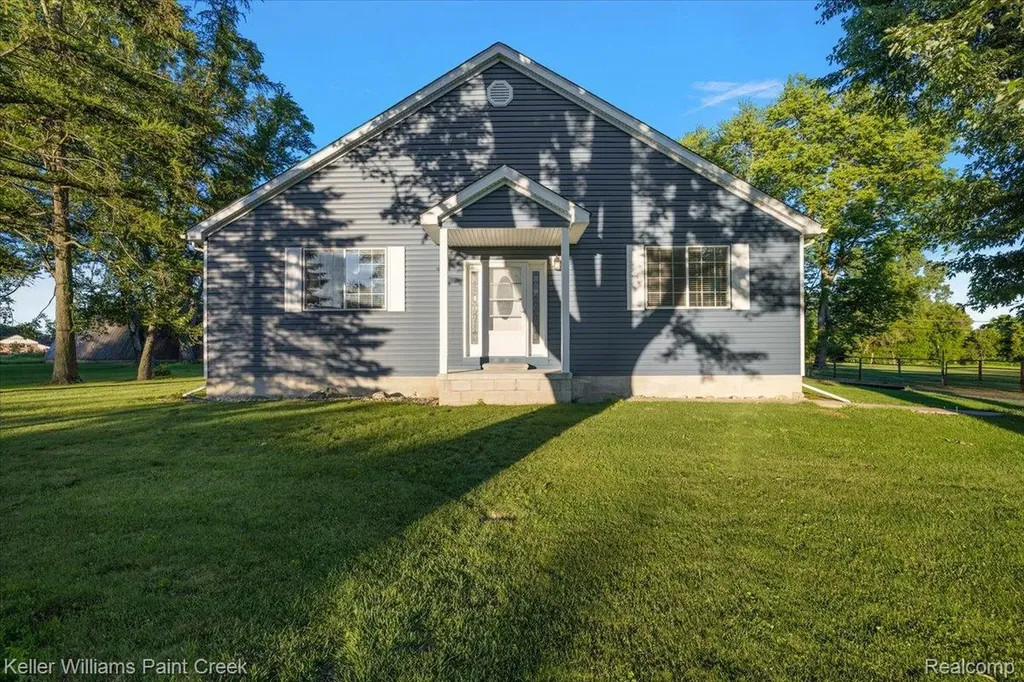 54230 Card Road Macomb Township MI 48042
