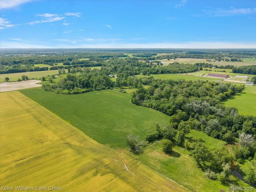 54230 Card Road Macomb Township MI 48042