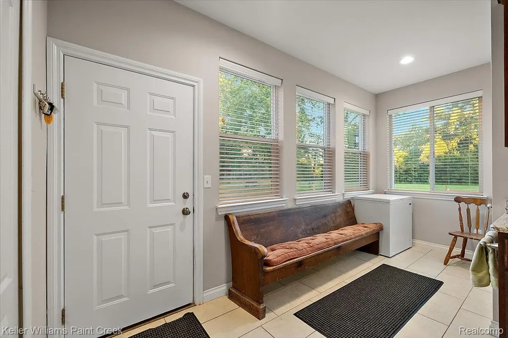 54230 Card Road Macomb Township MI 48042