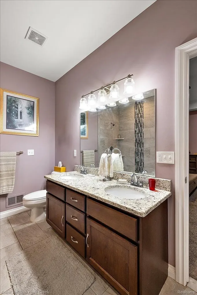 54230 Card Road Macomb Township MI 48042