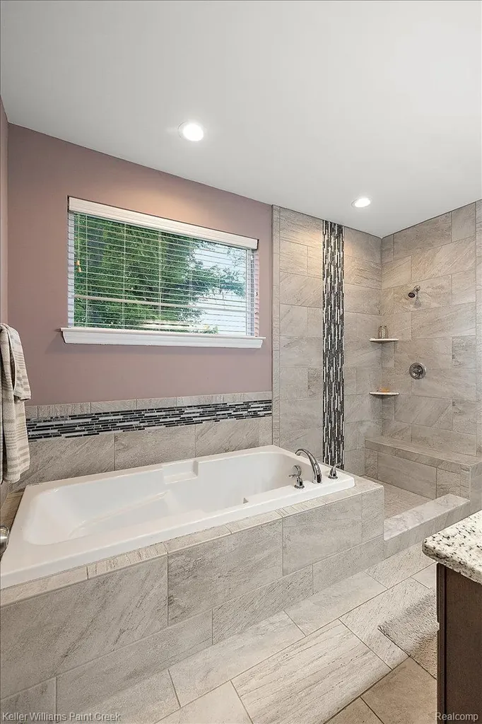 54230 Card Road Macomb Township MI 48042