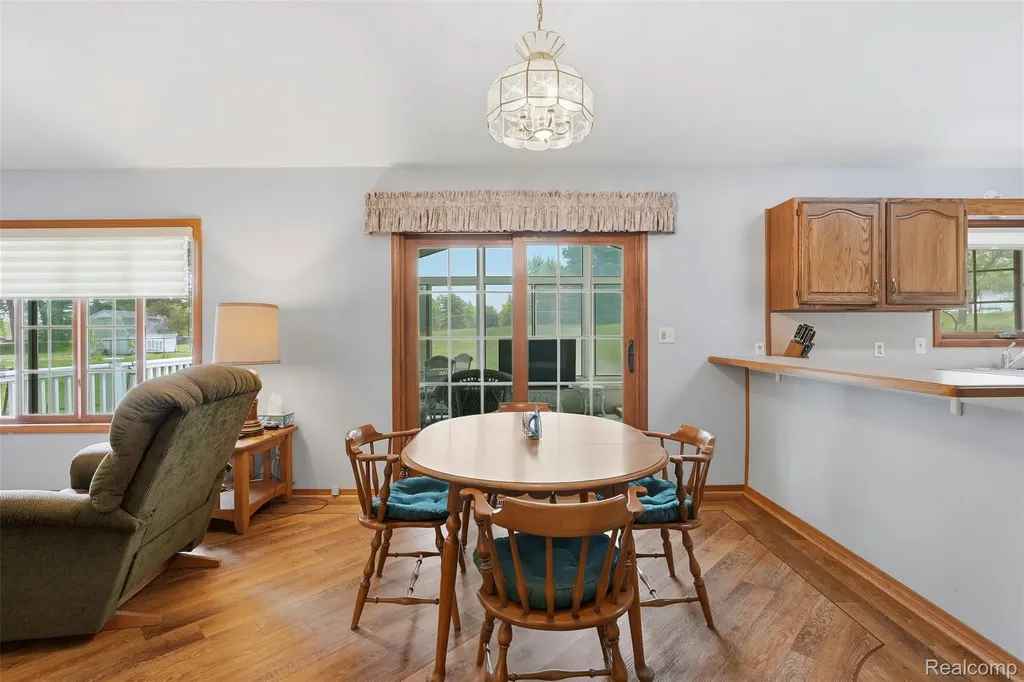 2482 Valley Lane Drive Grand Blanc Charter Township MI 48439