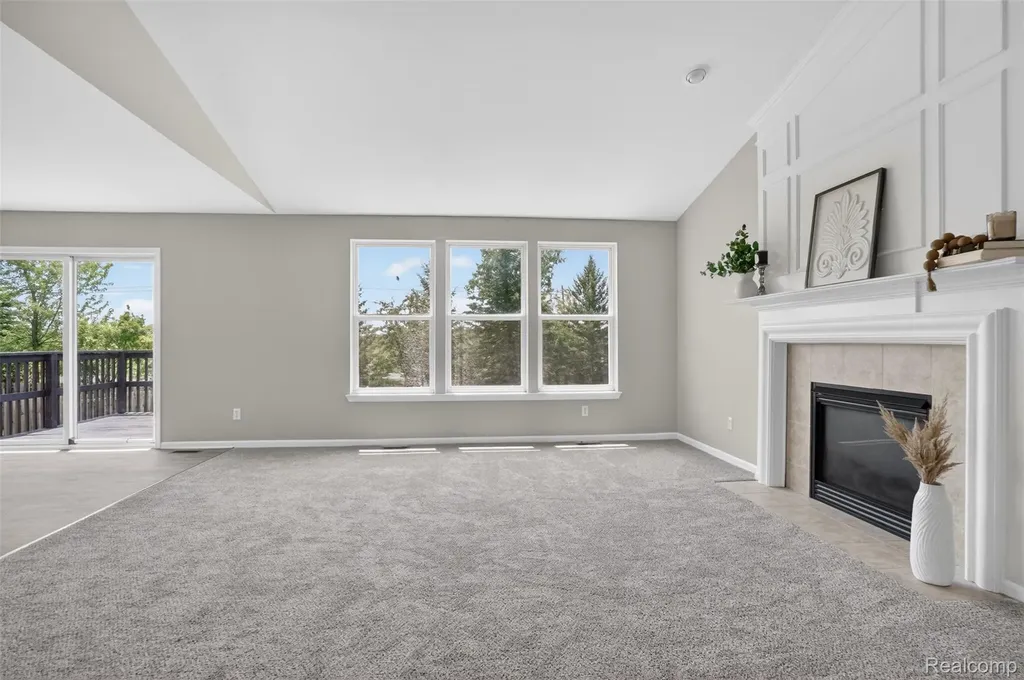 7460 Kensington Drive York Charter Township MI 48197