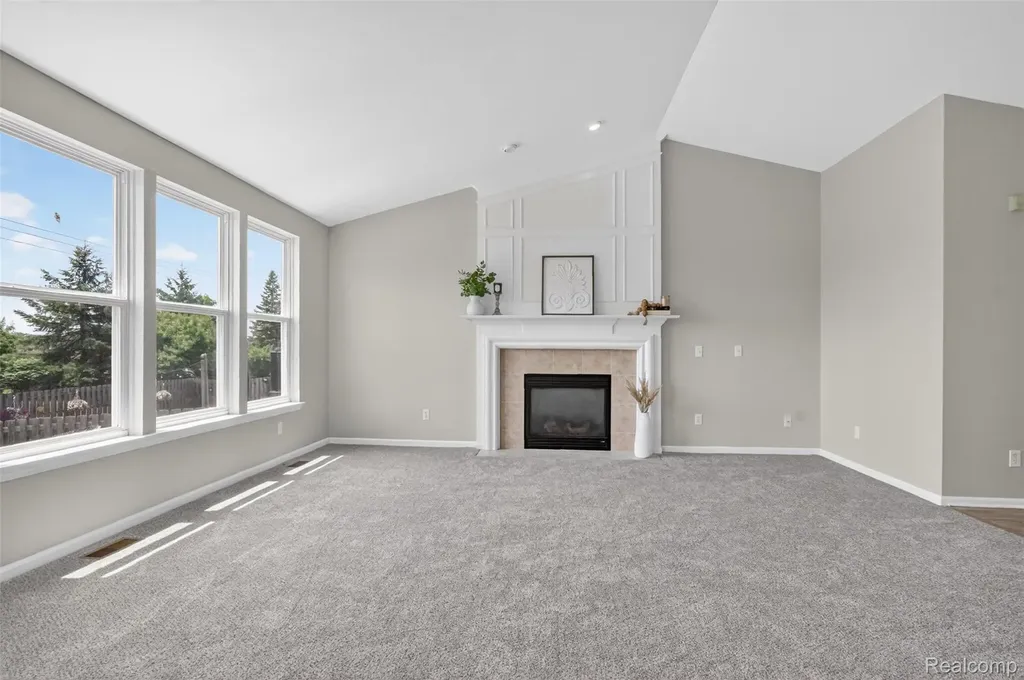 7460 Kensington Drive York Charter Township MI 48197