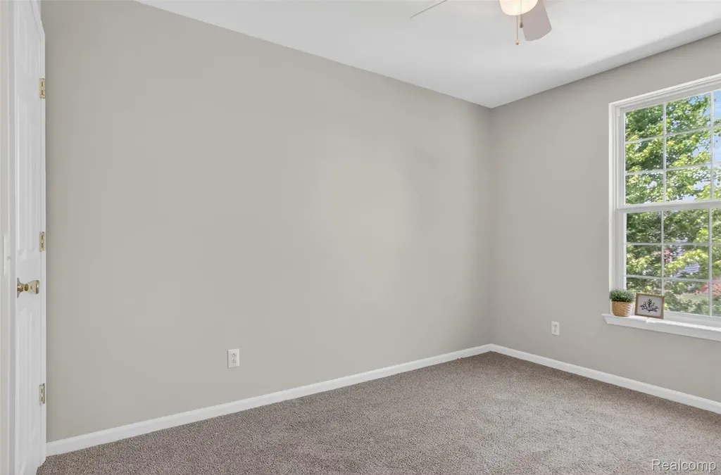7460 Kensington Drive York Charter Township MI 48197
