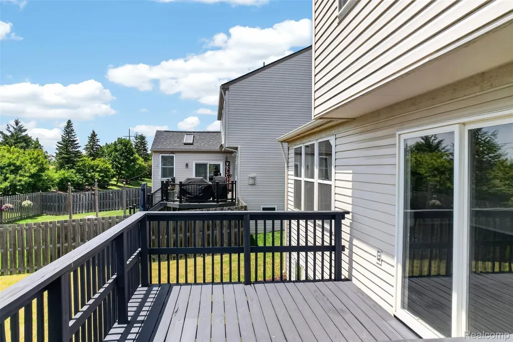 7460 Kensington Drive York Charter Township MI 48197