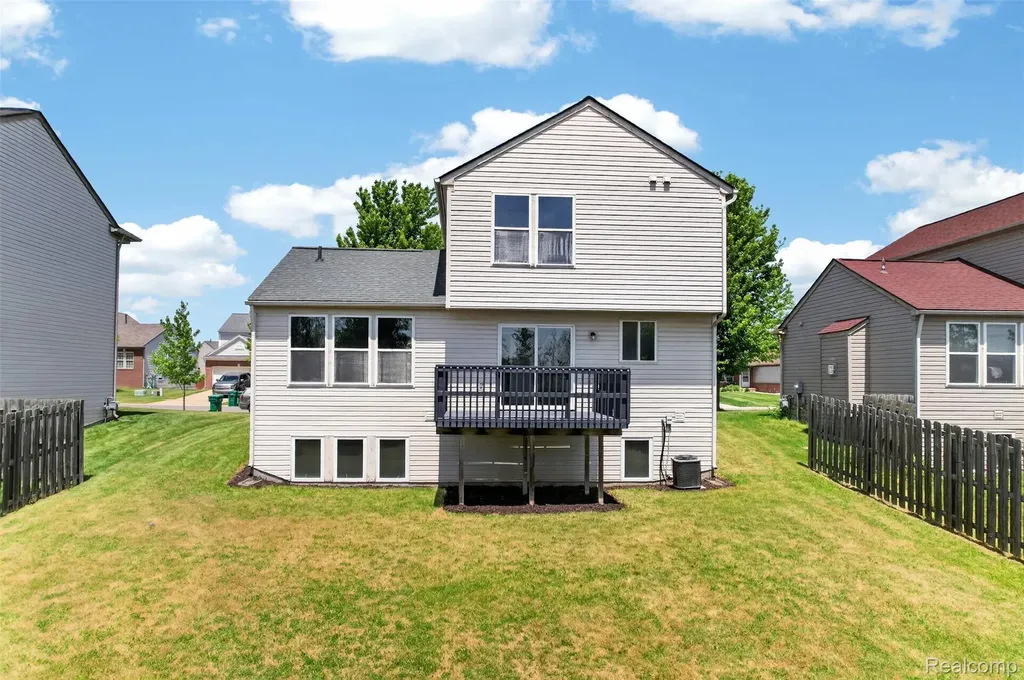 7460 Kensington Drive York Charter Township MI 48197