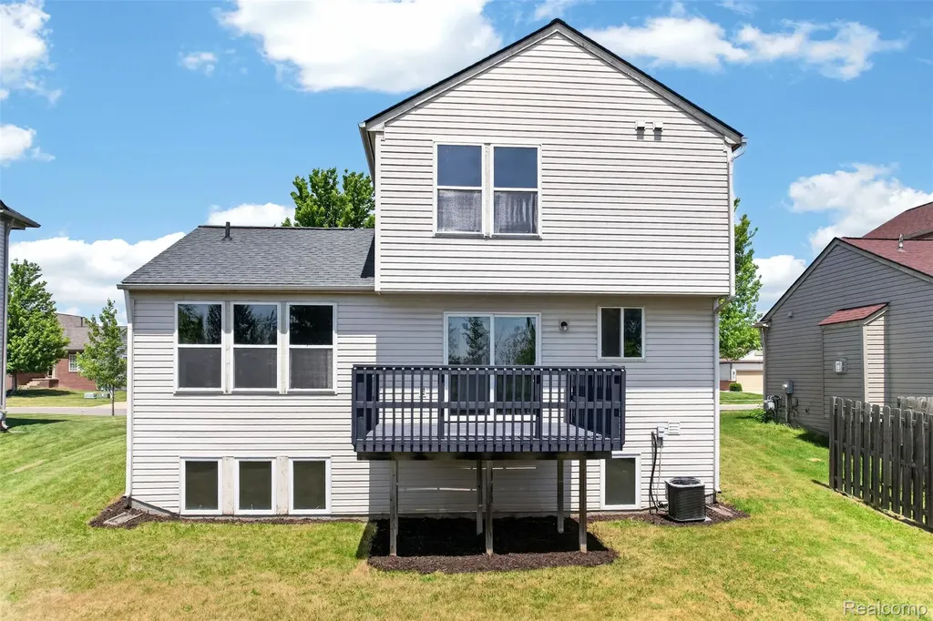 7460 Kensington Drive York Charter Township MI 48197