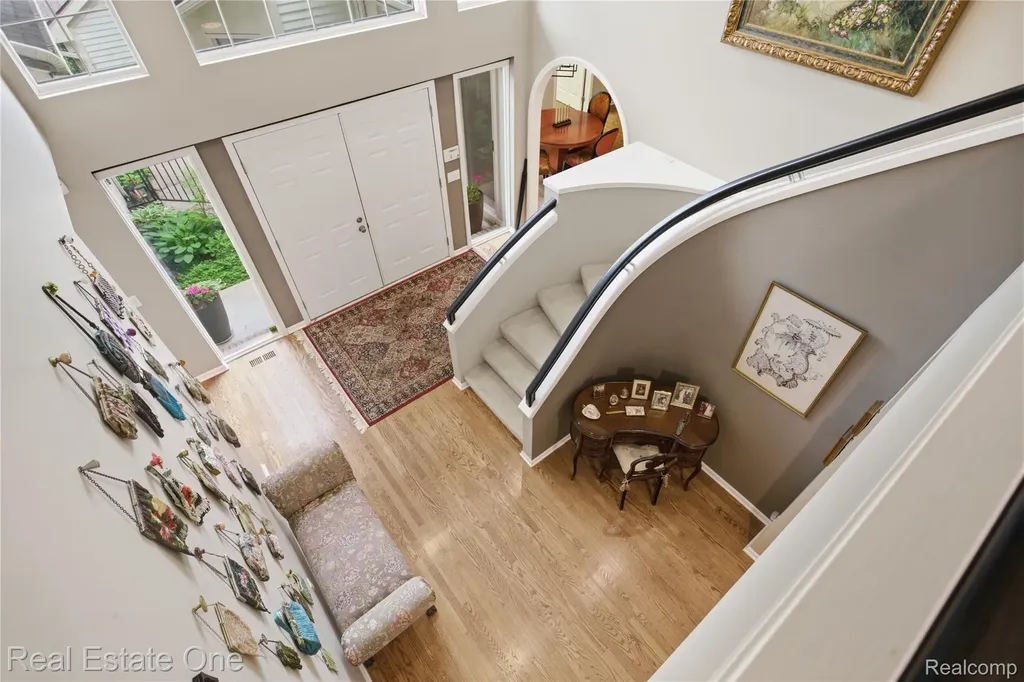 6011 Simsbury Court West Bloomfield Charter Township MI 48322