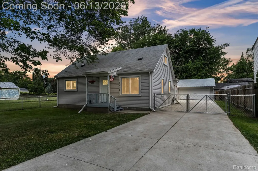 14470 Syracuse Street Taylor City MI 48180