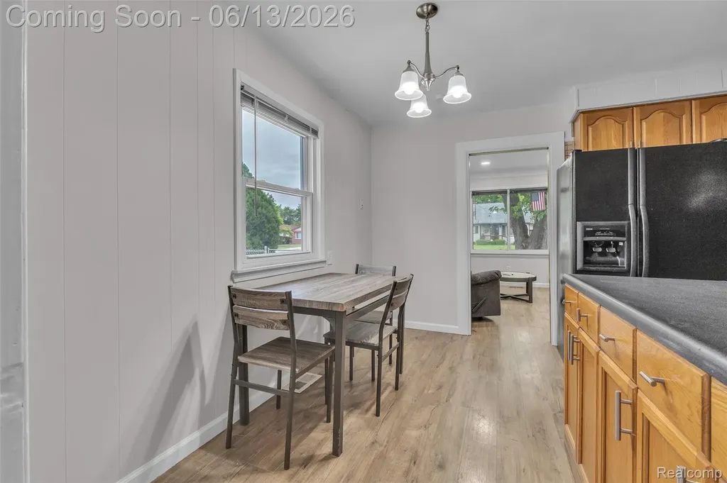 14470 Syracuse Street Taylor City MI 48180
