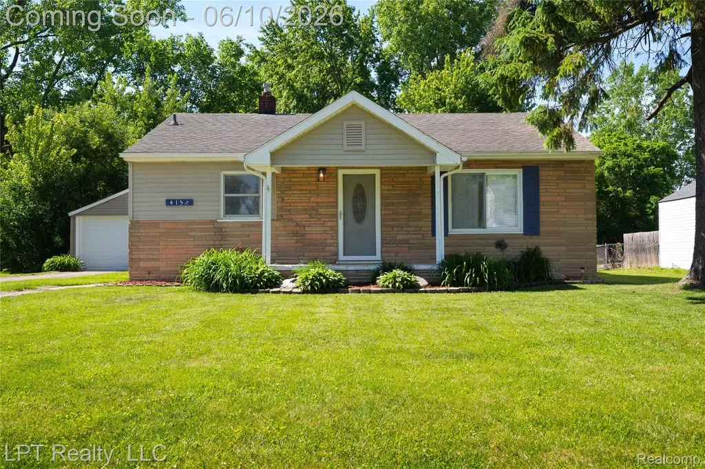 4152 Leith Street Burton City MI 48509