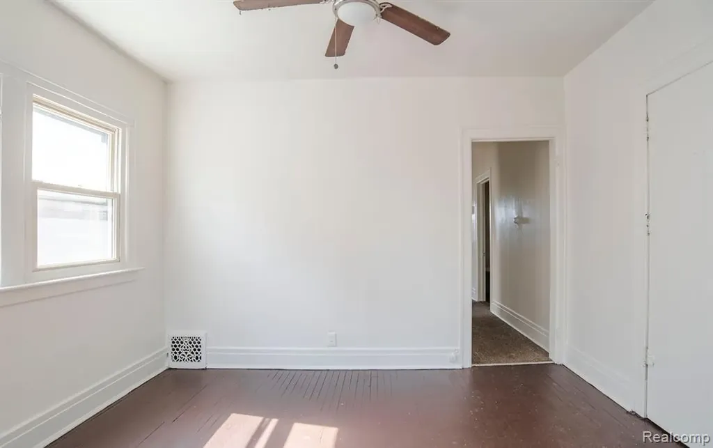 1565 W Grand Boulevard Detroit City MI 48208