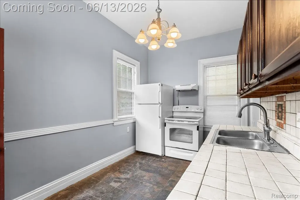 316 Washtenaw Avenue Ypsilanti City MI 48197