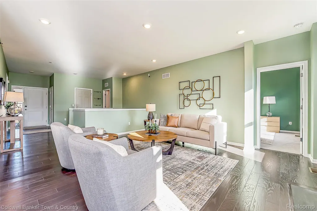 8126 Carston Lane Green Oak Township MI 48116