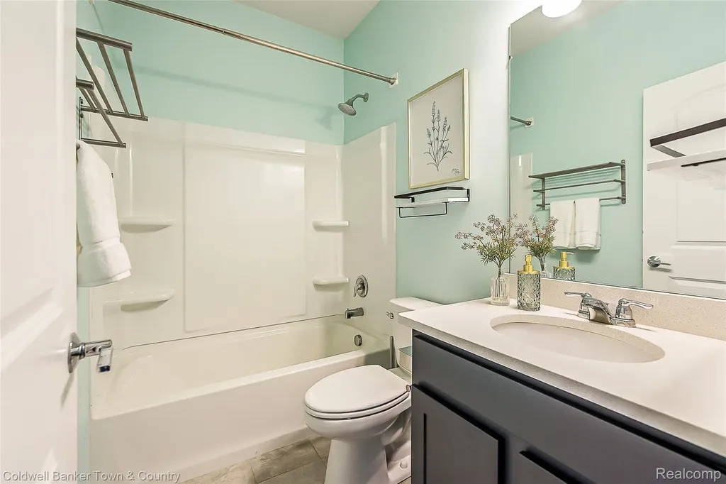 8126 Carston Lane Green Oak Township MI 48116