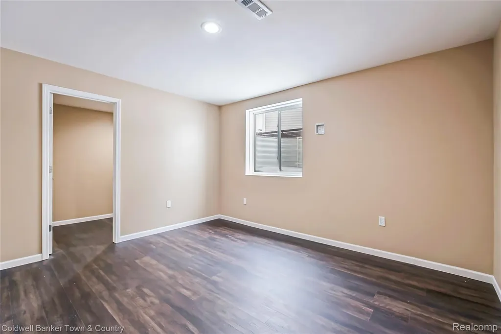 8126 Carston Lane Green Oak Township MI 48116