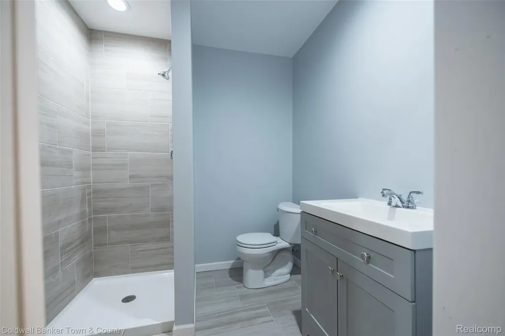 8126 Carston Lane Green Oak Township MI 48116