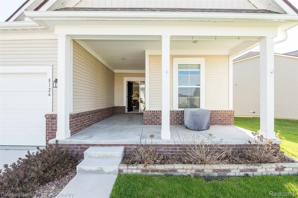 8126 Carston Lane Green Oak Township MI 48116