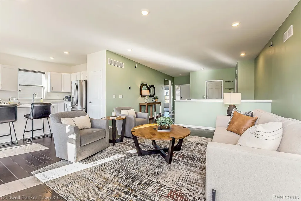 8126 Carston Lane Green Oak Township MI 48116