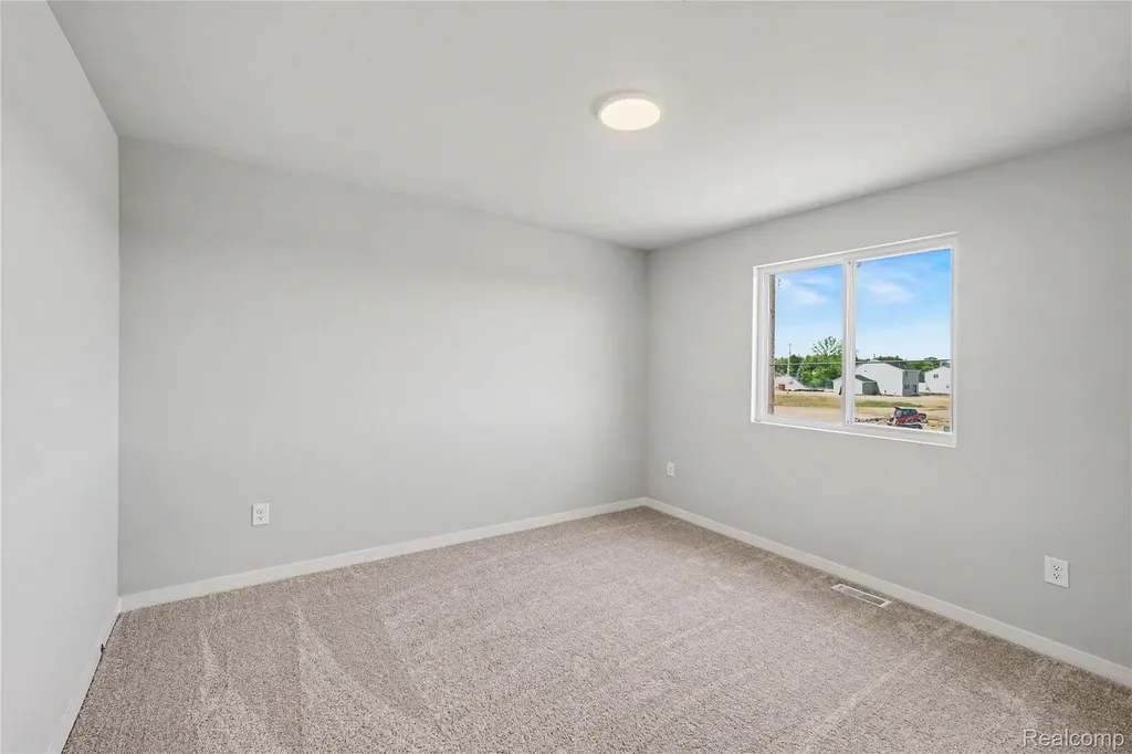 6030 Lahring Road Fenton Charter Township MI 48451