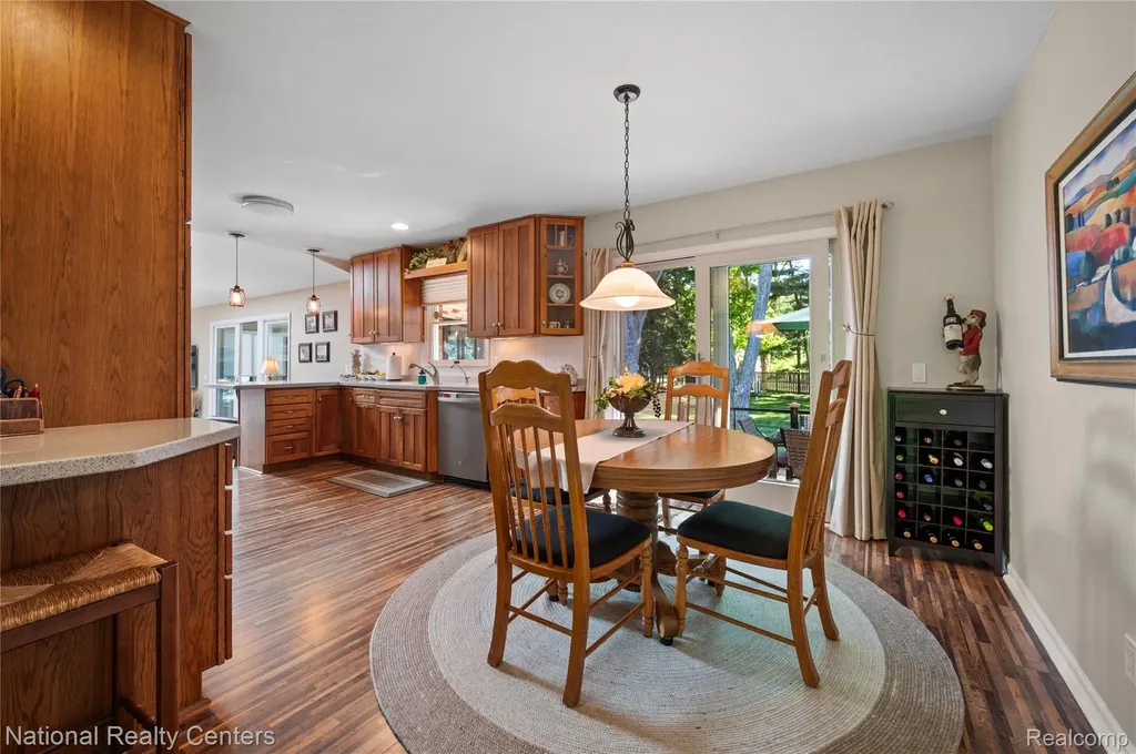 16 Lakeridge Drive Adrian Township MI 49221