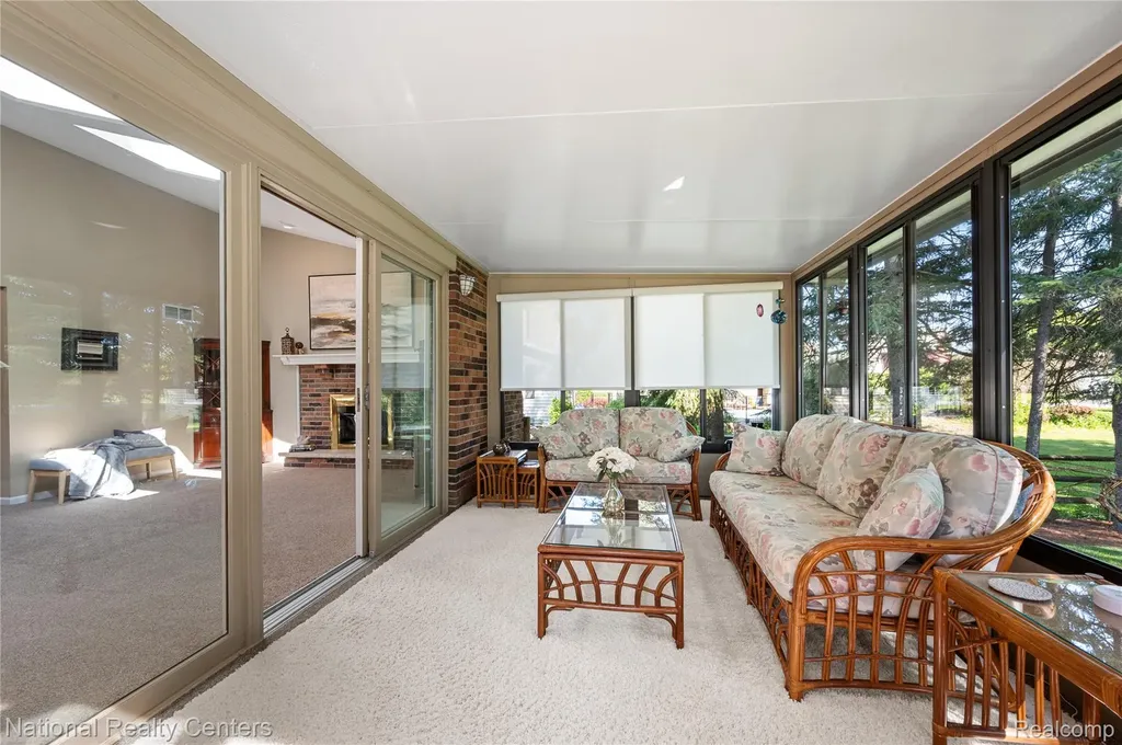 16 Lakeridge Drive Adrian Township MI 49221