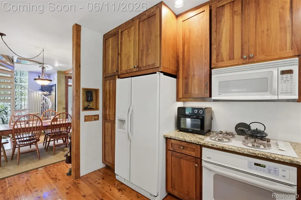 308 Nuthatch Road Ortonville Village MI 48462